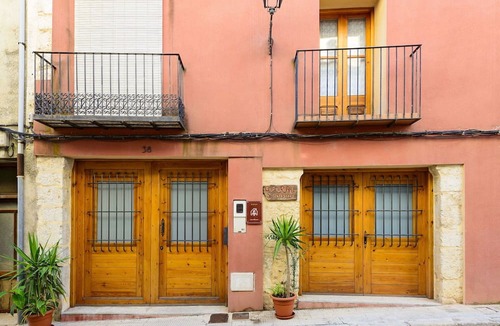 Sant Mateu House | Stunning private villa for 17 guests with hot tub, WIFI, TV, terrace and pets allowed