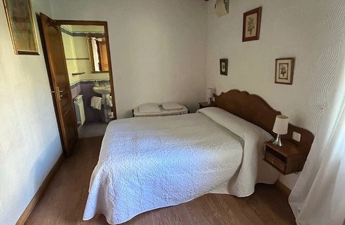Navarra Pyrenees Apartment | Apartment 'Etxezurialde I' with Mountain View, Private Terrace and Wi-Fi