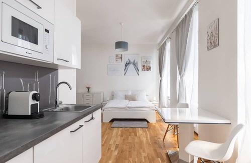 Petrska ctvrt Apartment | Beige Nest for 3 - Florenc - City Center