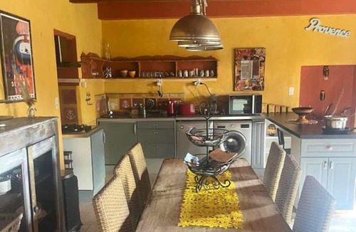 Bellegarde Apartment | Homerez - Nice appartement for 5 ppl. with shared pool and garden at Bellegarde