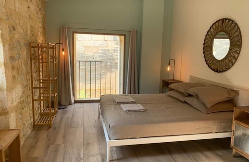 Redessan House | Le Mas des Grenadiers, pretty renovated Mas