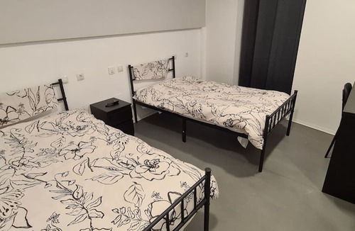 Arroyo de la Encomienda Hostel | NANA bed&breakfast