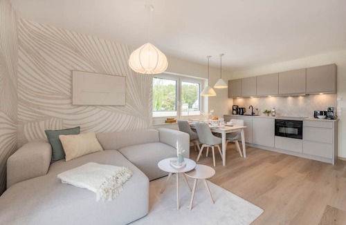 Ueckeritz Apartment | Cozy vacation home "Domizil zum Lerchengrund 06" in Ückeritz near the beach