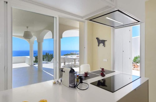 Roca Llisa Villa | A DREAM OVER THE SEA