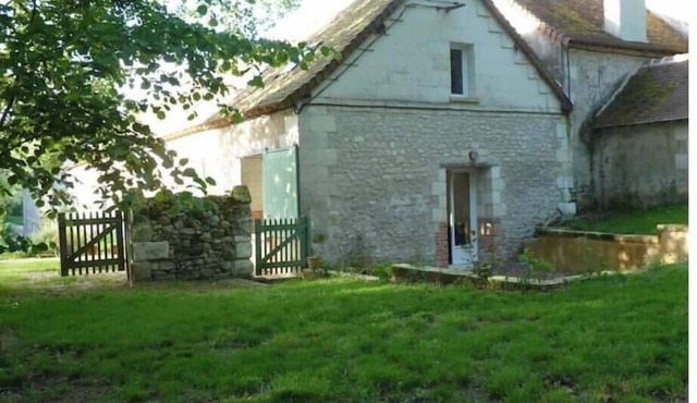 Silence, countryside, comfort. Loches, the châteaux of the Loire Valley, and Beauval just a stone's throw away